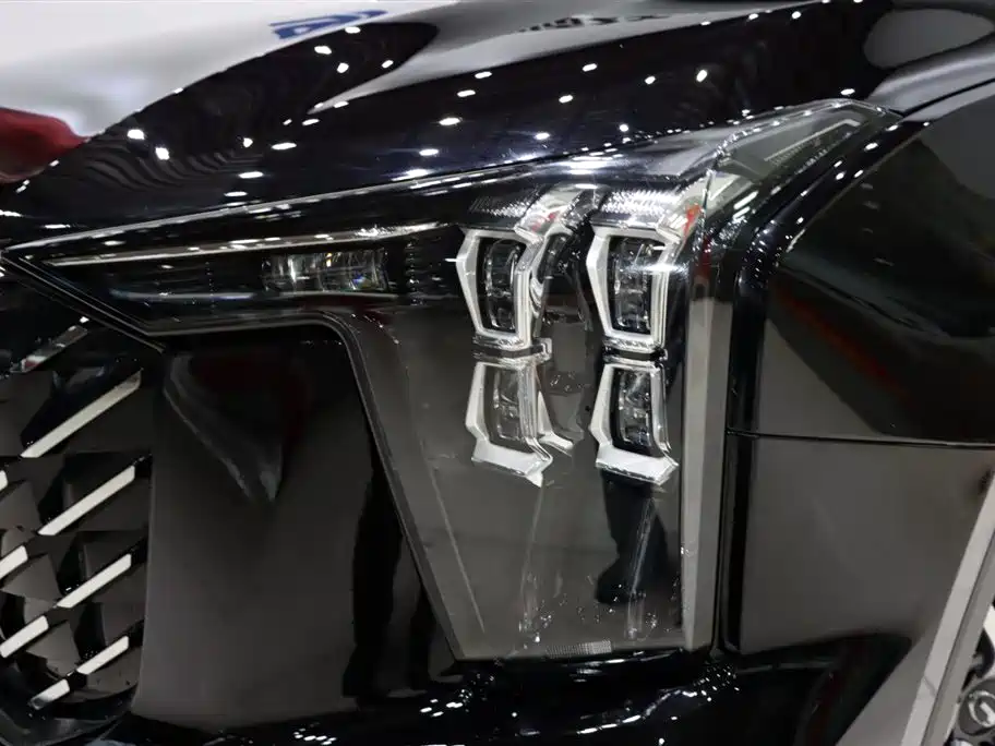 GAC Motor Trumpchi GS8 2023 — фото 19
