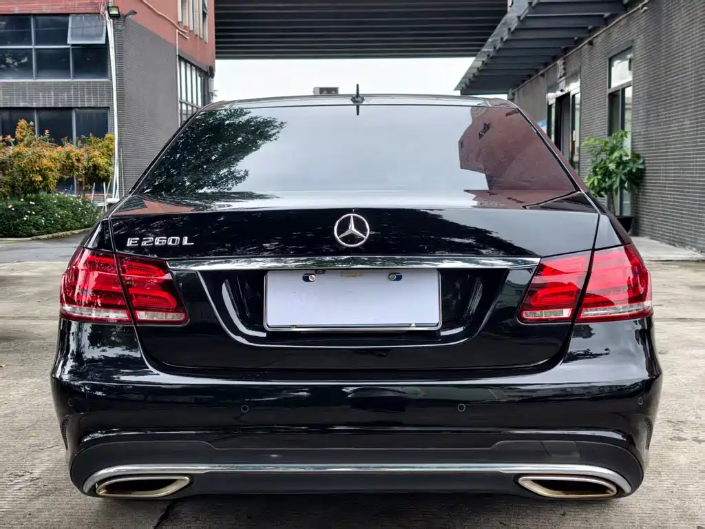 Mercedes-Benz E-Class 2016