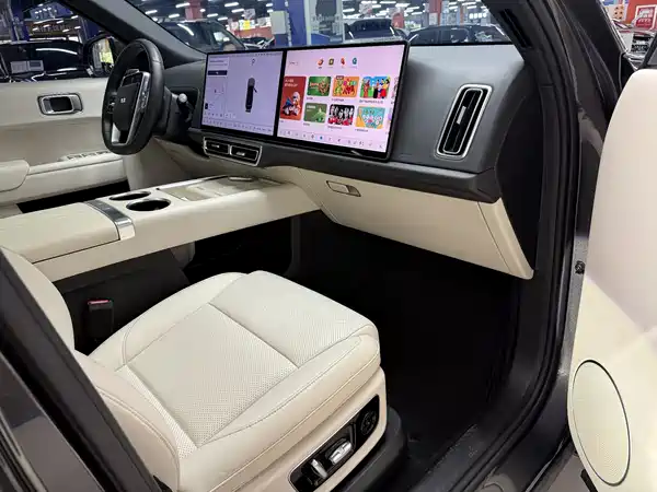 Li Auto L8 2024