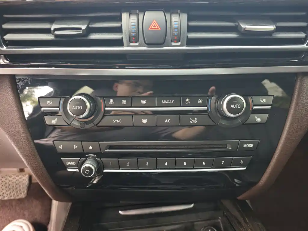 BMW X5 2017 — фото 17