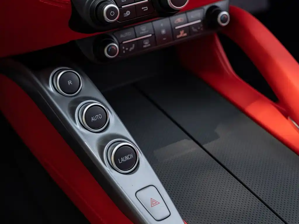 Ferrari GTC4Lusso 2019 — фото 14