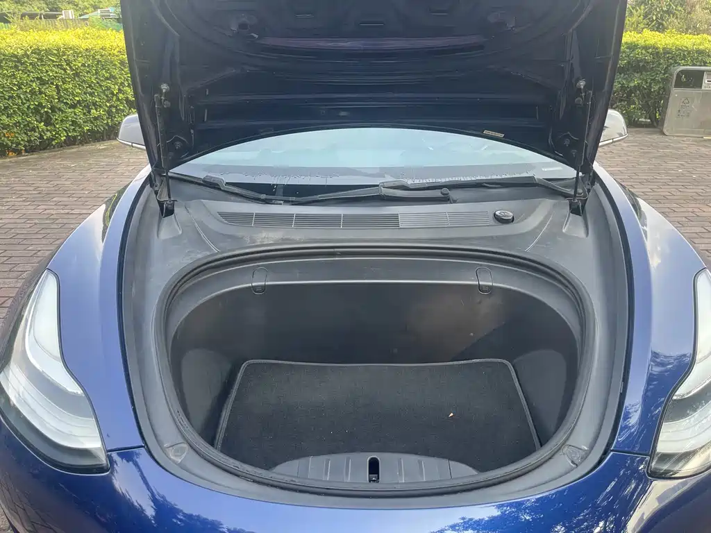 Tesla Model 3 2019 — фото 14