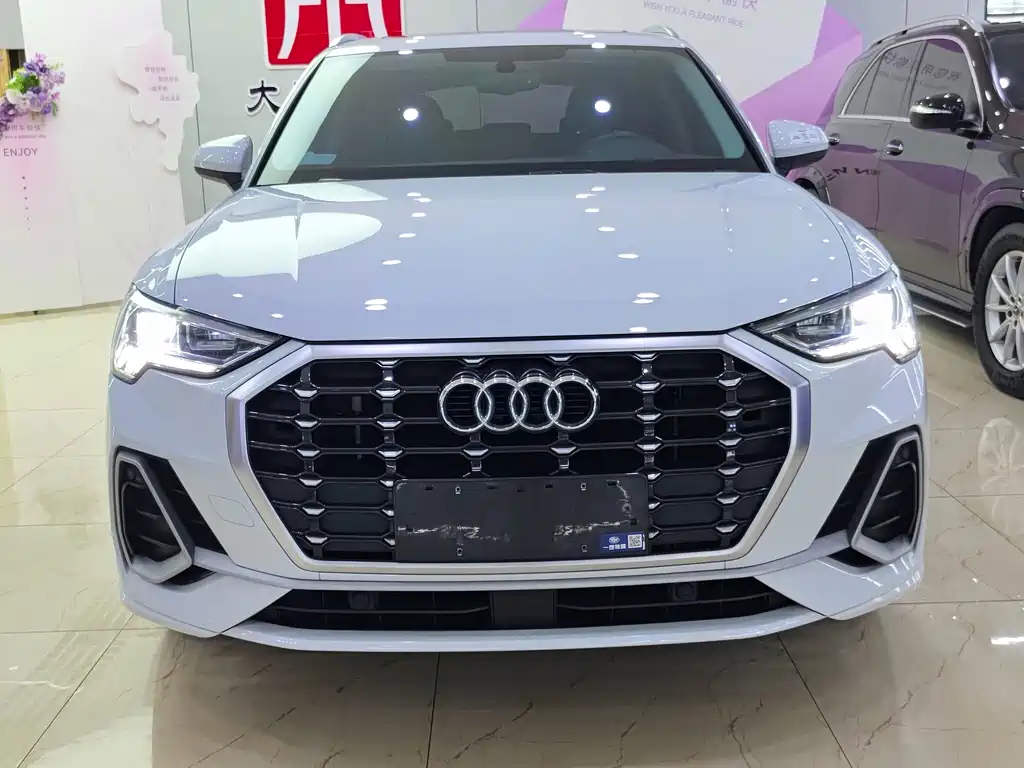 Audi Q3 2022