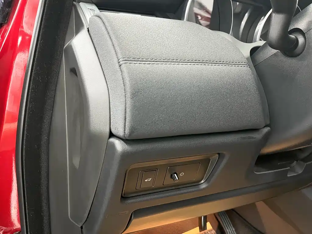 Land Rover Evoque 2017 — фото 18