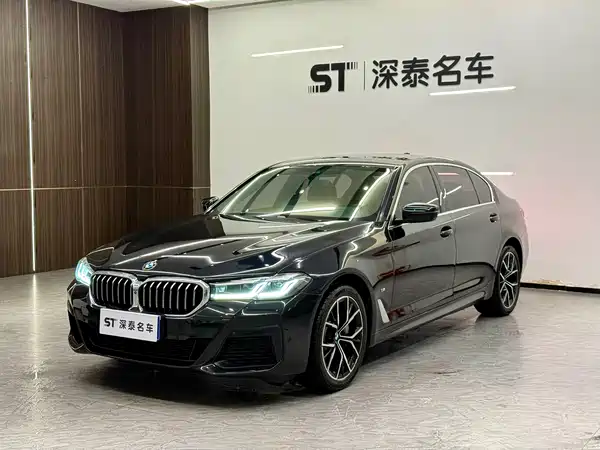 BMW 5 Series 2022