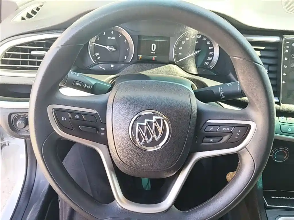 Buick Excelle 2021 — фото 11