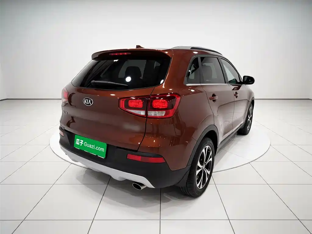 Kia KX3 2016