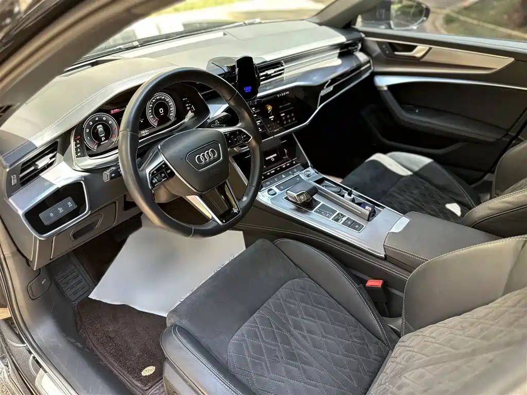 Audi A6L 2022 — фото 22