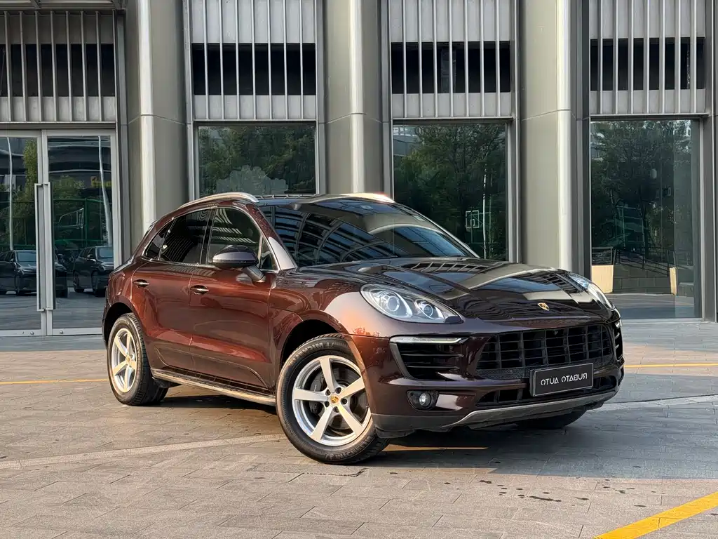 Porsche Macan 2015