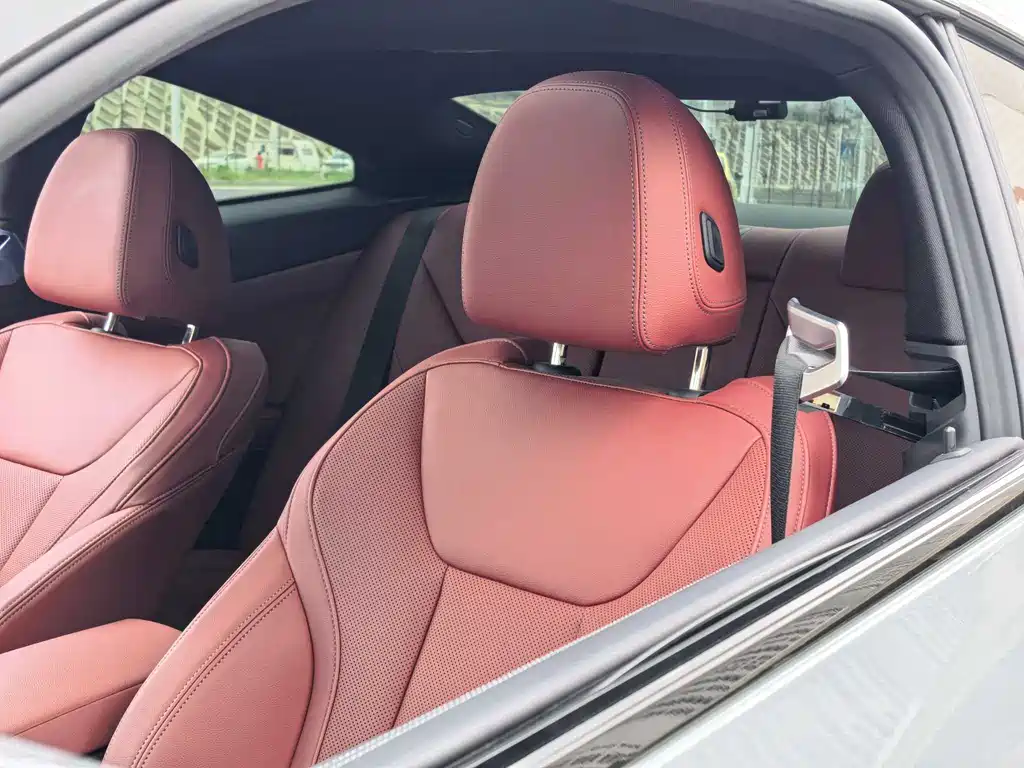 BMW 4 Series 2025 — фото 11