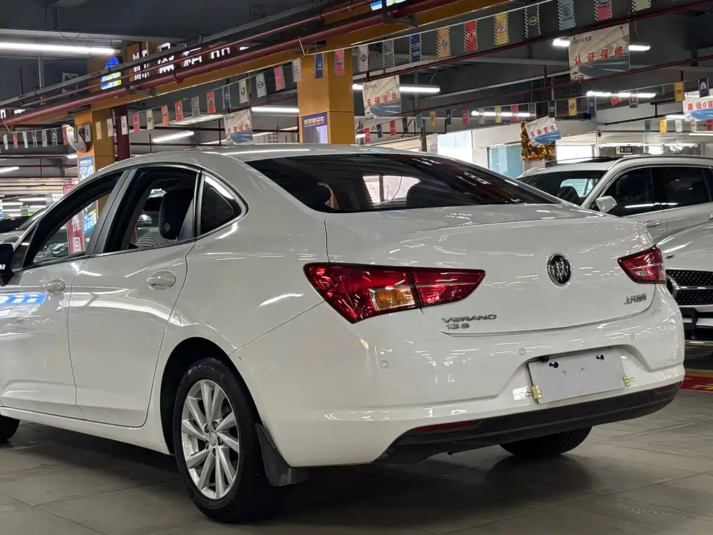 Buick Verano 2017 — фото 14