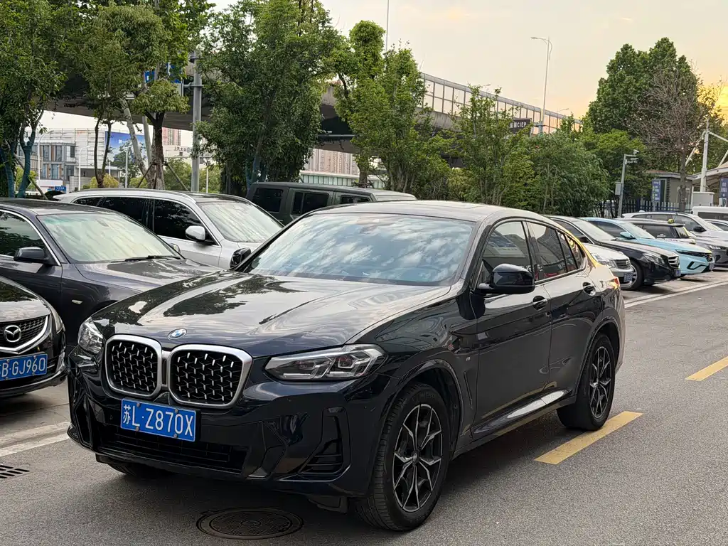 BMW X4 2024 — фото 1