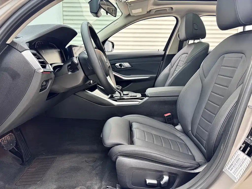 BMW 3 Series 2020 — фото 10