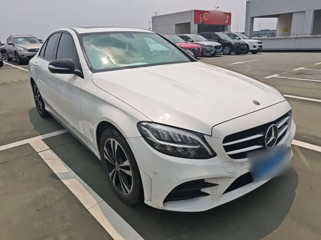 Mercedes-Benz C-Class 2019