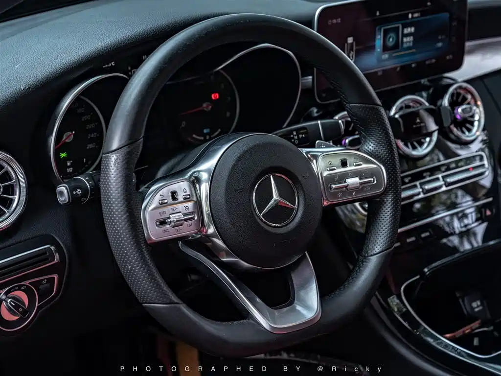 Mercedes-Benz C-Class 2019 — фото 4