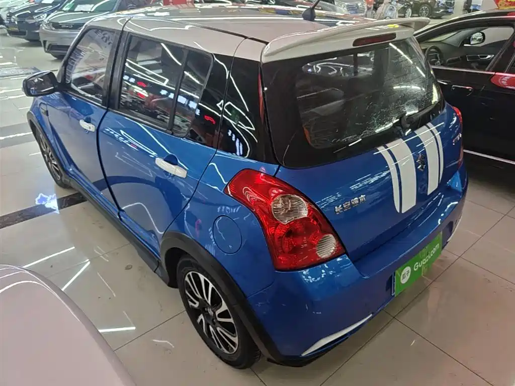 Suzuki Swift 2016 — фото 5