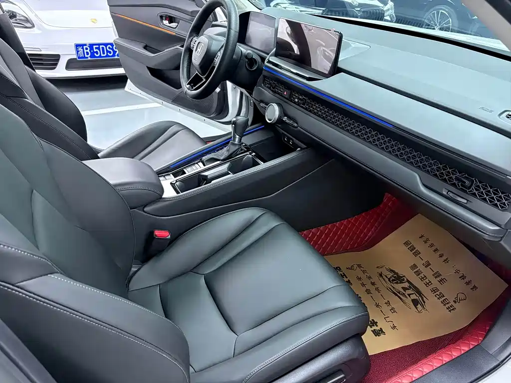 Honda Accord 2023 — фото 12