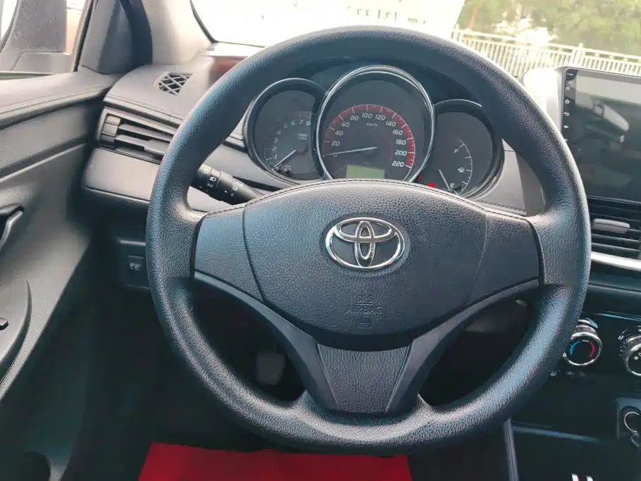 Toyota Vios 2022 — фото 15