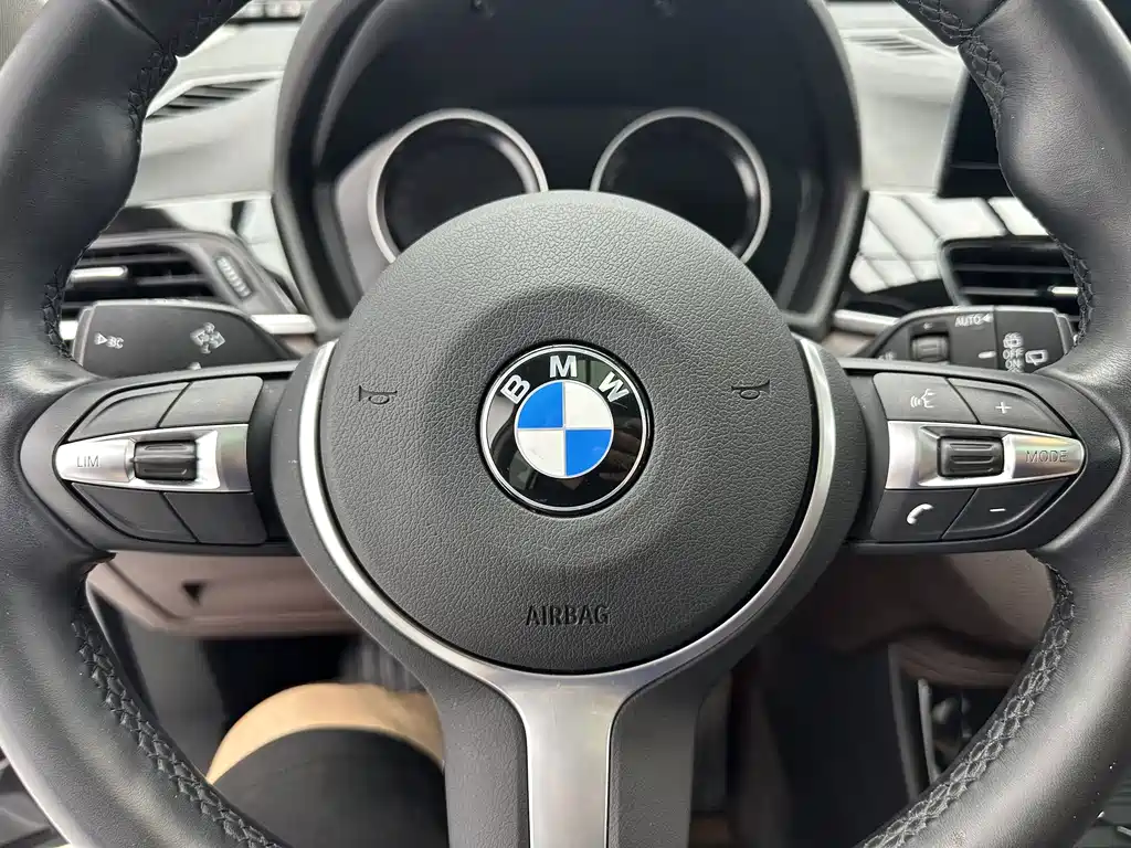 BMW X1 2022 — фото 13