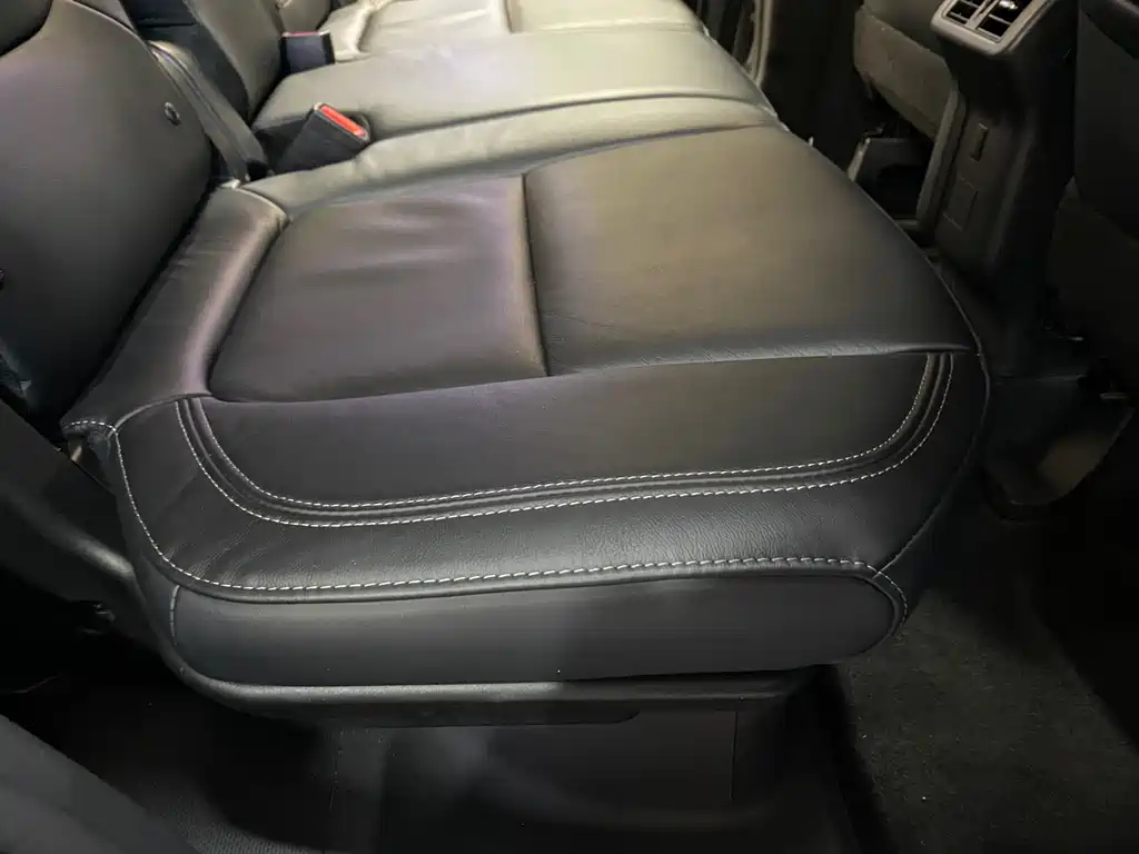 Mitsubishi Outlander 2020 — фото 19