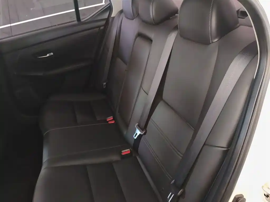 Nissan Sylphy 2019 — фото 17