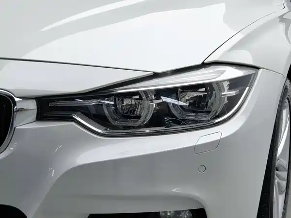 BMW 3 Series 2017