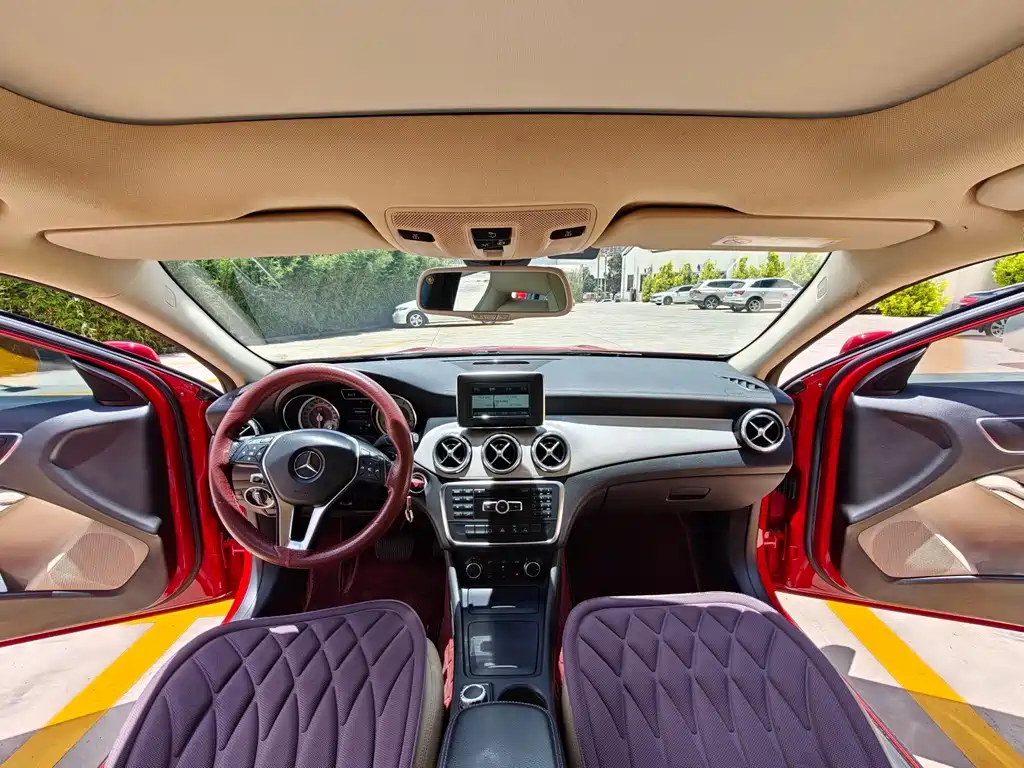 Mercedes-Benz GLA 2015 — фото 19