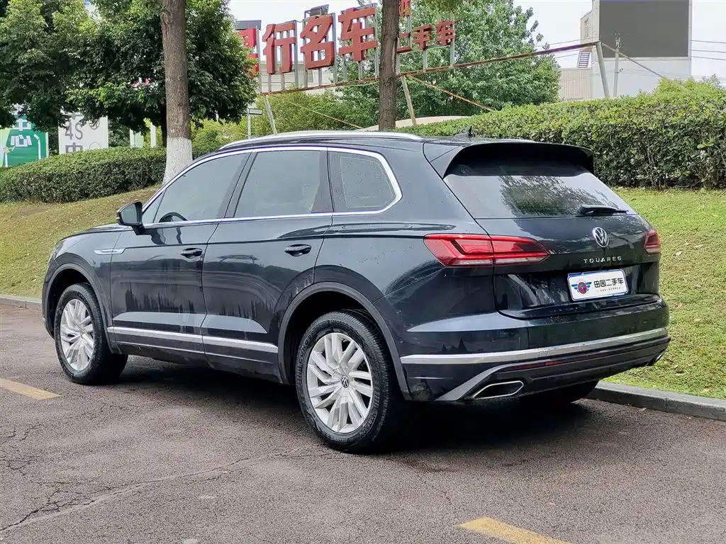Volkswagen Touareg 2021 — фото 4