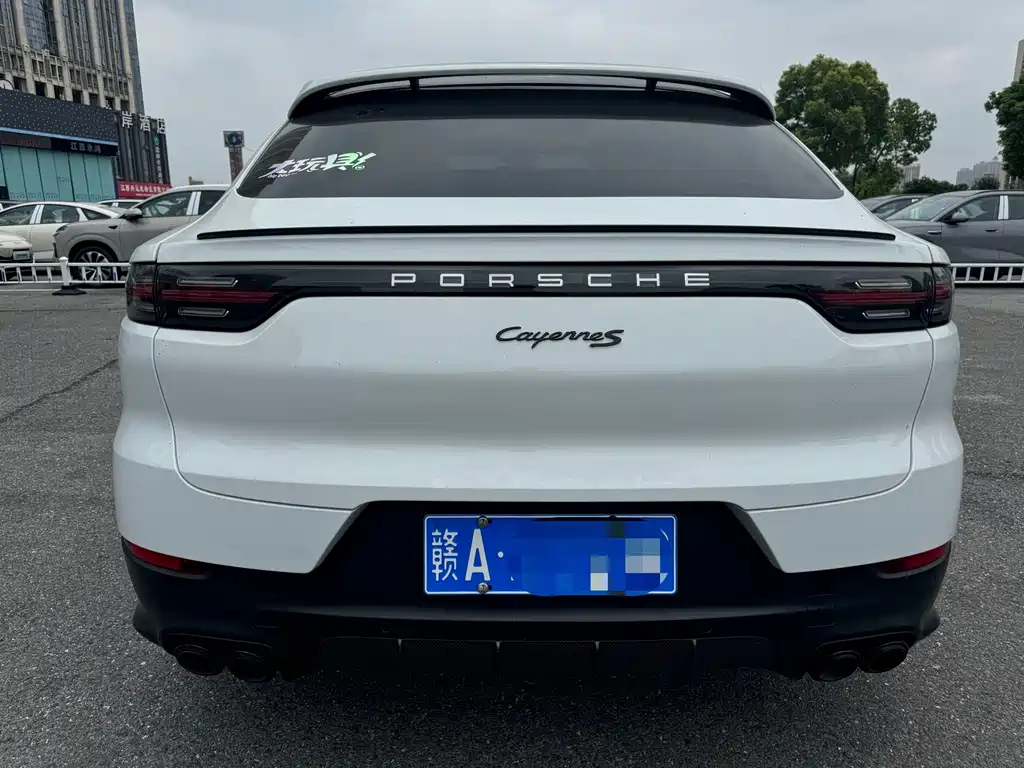 Porsche Cayenne 2020
