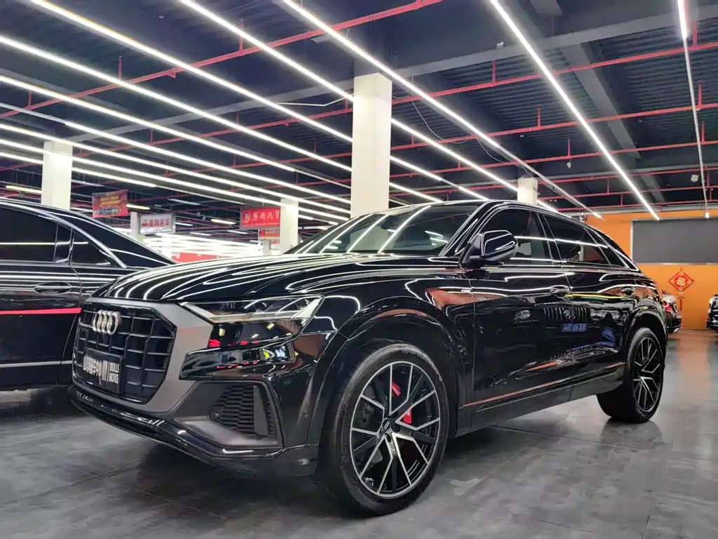 Audi Q8 2020