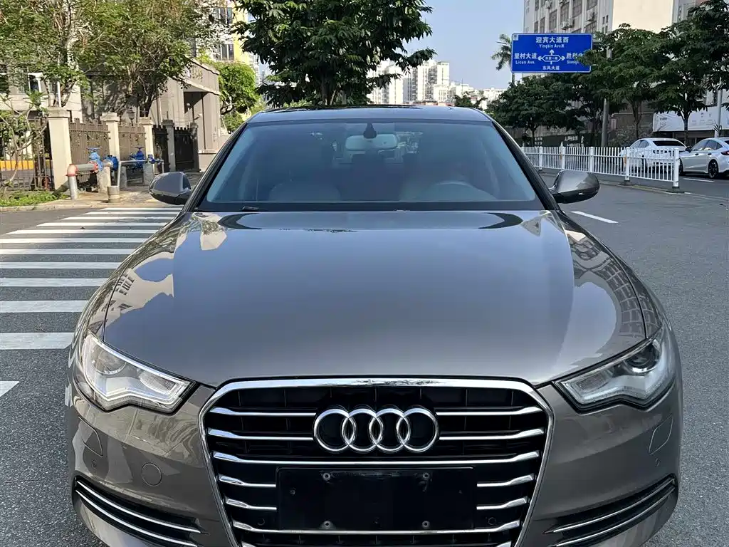 Audi A6L 2014 — фото 15