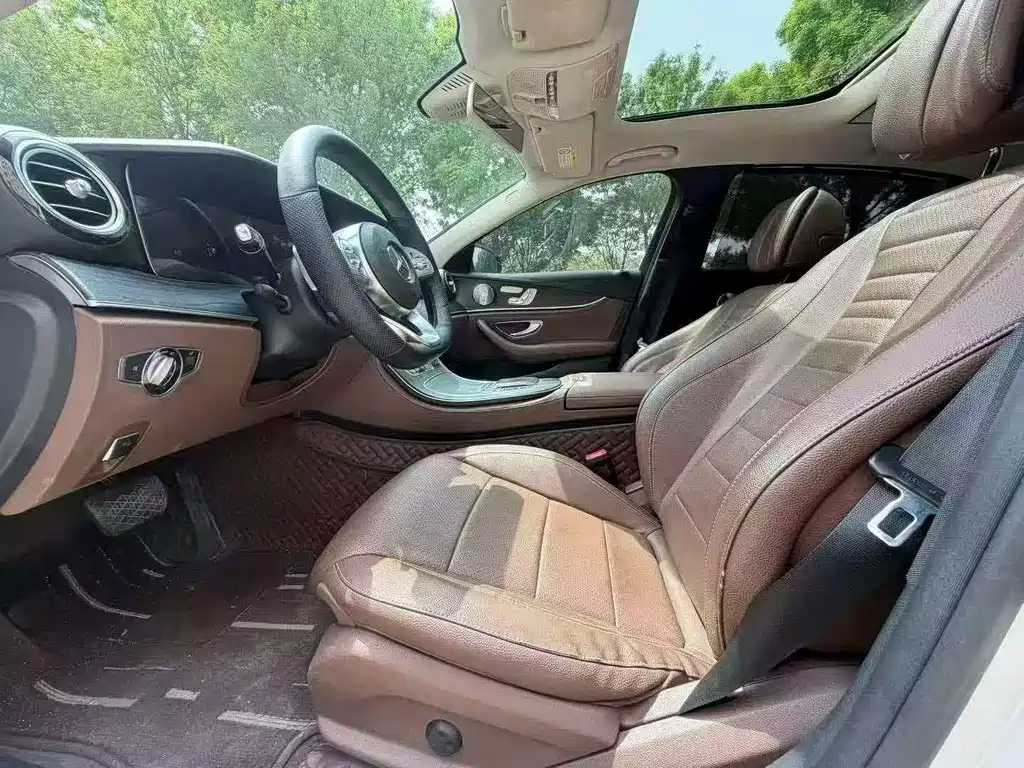 Mercedes-Benz E-Class 2019
