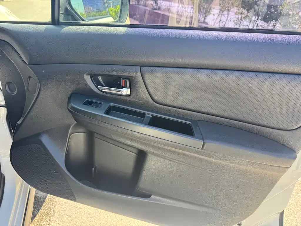 Subaru XV 2014 — фото 20