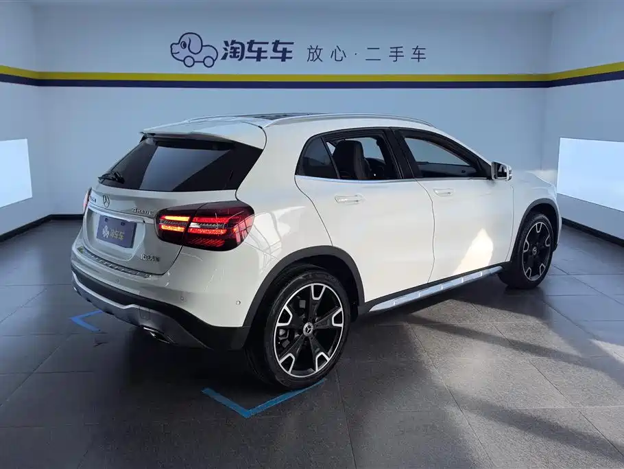 Mercedes-Benz GLA 2018 — фото 3