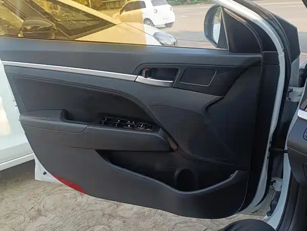 Hyundai Celesta 2018