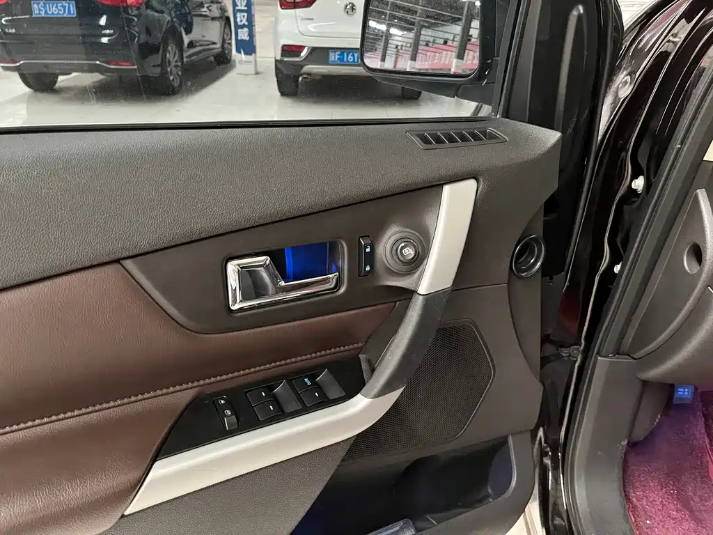 Ford Edge 2015 — фото 6