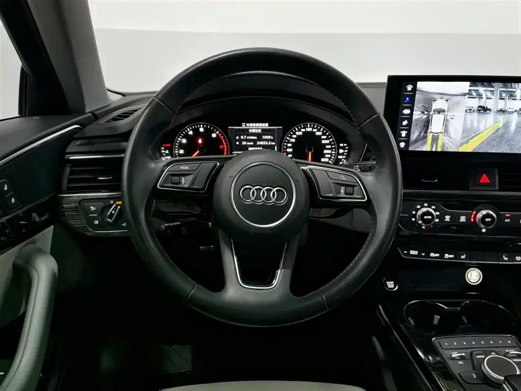 Audi A4L 2017 — фото 11