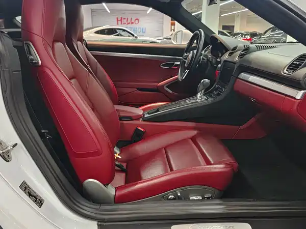Porsche 718 2017