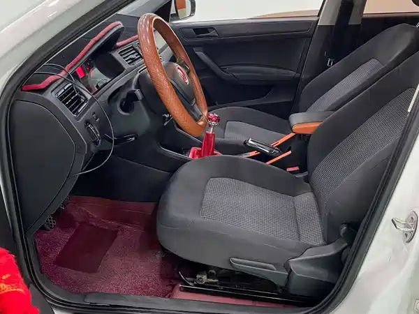 Volkswagen Santana 2021