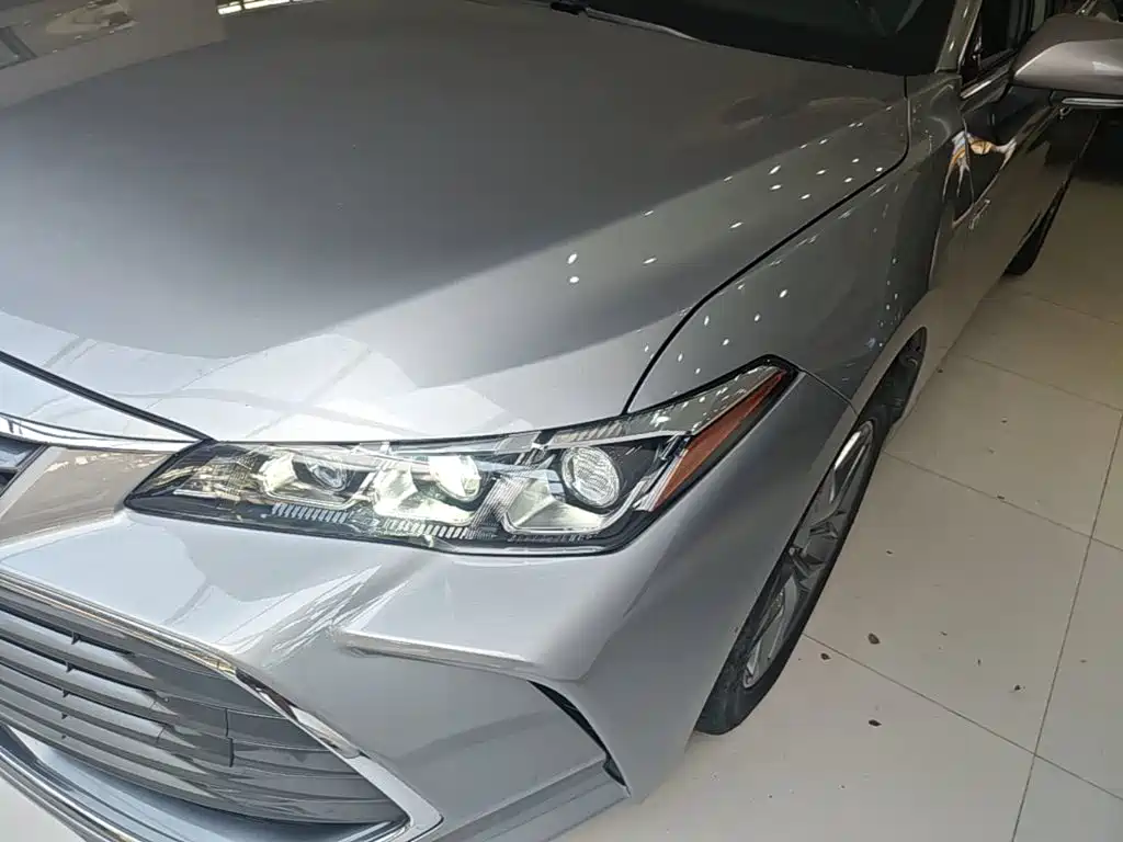 Toyota Avalon 2020 — фото 24