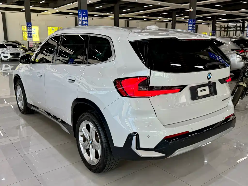 BMW X1 2023 — фото 9