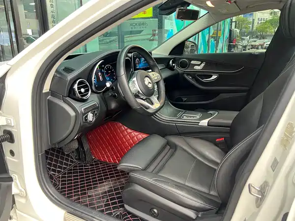 Mercedes-Benz C-Class 2019