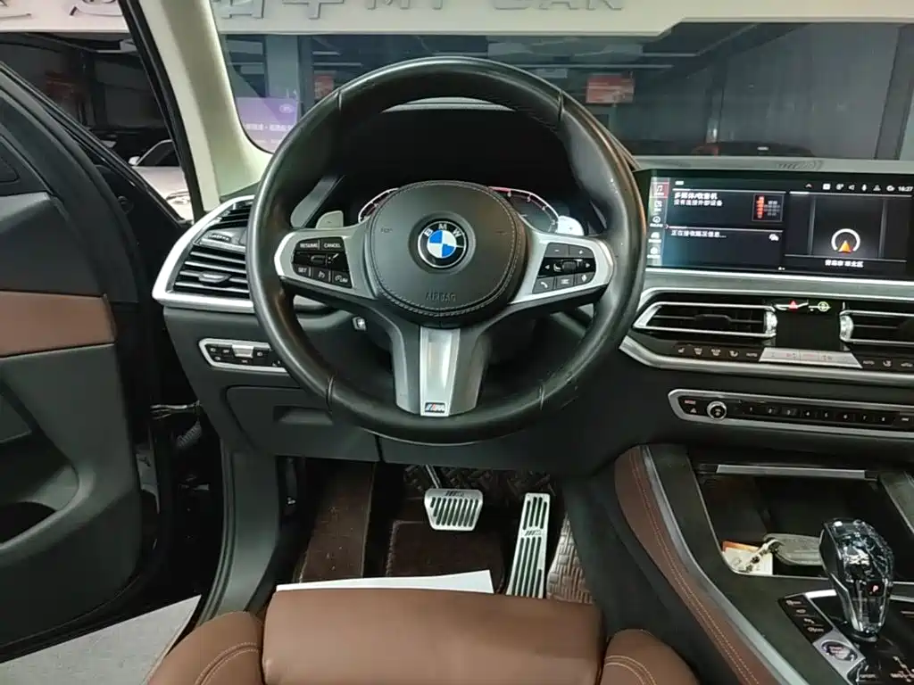 BMW X5 2021 — фото 11