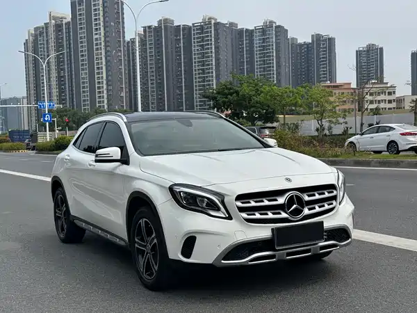 Mercedes-Benz GLA 2018