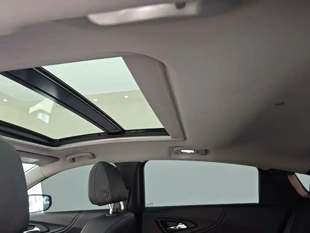 Chevrolet Malibu XL 2021 — фото 18