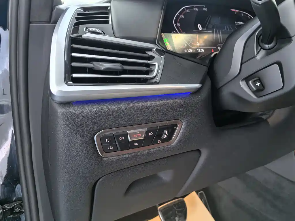 BMW X7 2022 — фото 13