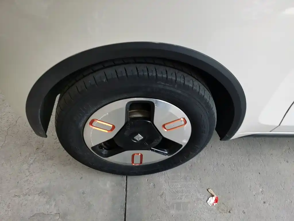 Baojun Kiwi EV 2022 — фото 23