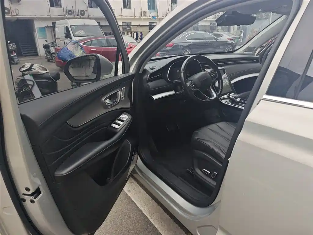 Roewe RX5 MAX 2020 — фото 14