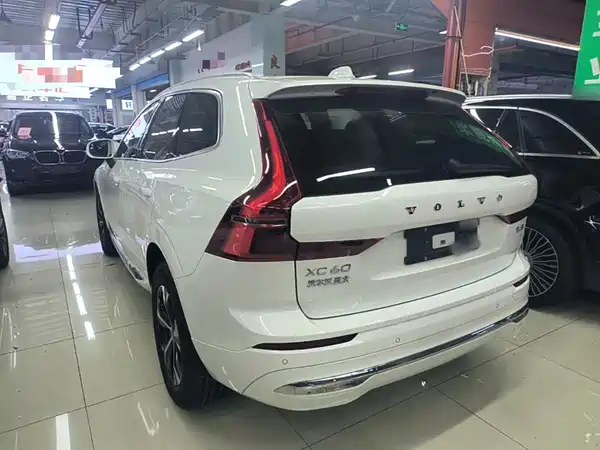 Volvo XC60 2026