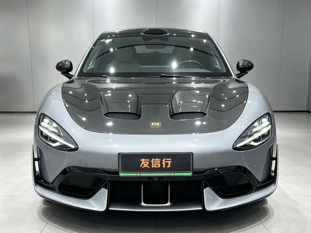Xiaomi SU7 Ultra 2025